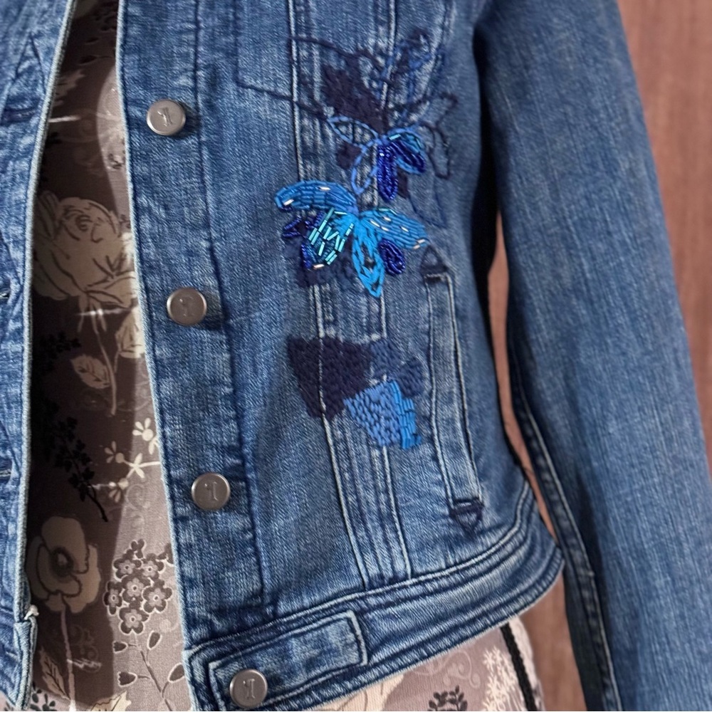 ANTHOPOLOGIE PILCRO Jean Jacket Bead Embroidered Flowers